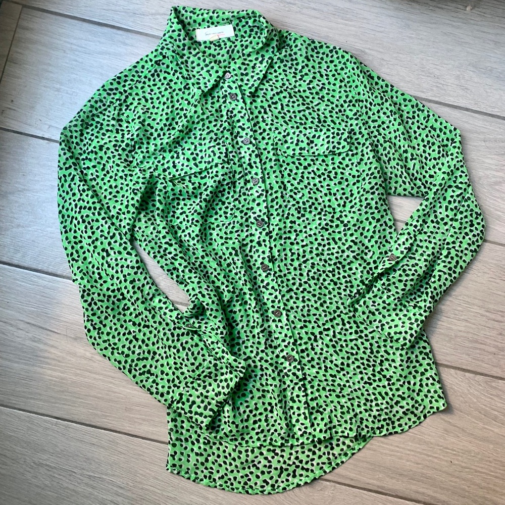 Turo Vince Camuto Green Polka Dot Blouse